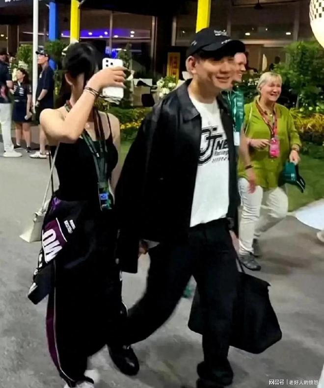 魔术首轮出局后完成换帅
