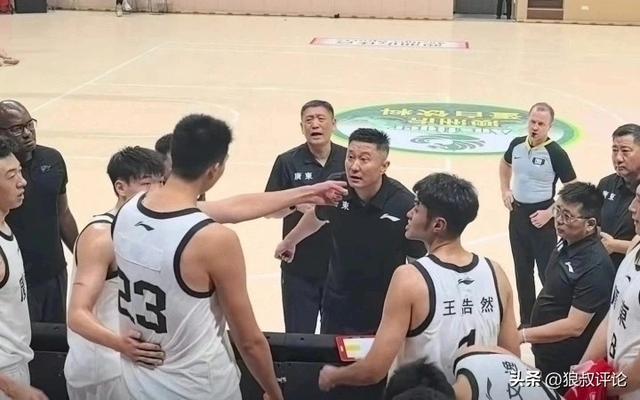 爆了!布朗直播口无遮拦,直言NBA没有爱,拉甲亢哥招募勒布朗