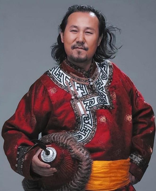 在距离温布尔登5分钟车程的小镇长大,费里经历童话般的“回家”