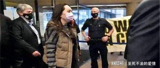CBA最新消息!克里斯或加盟上海男篮,北控官宣新主帅