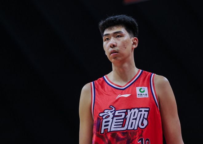 绿茵并无定势 强弱毋须分明