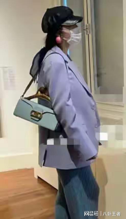 41岁拿388万底薪加盟费城,詹姆斯不敢退役的真相是3.6亿债务压身