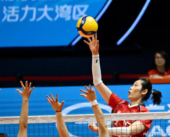 官宣!吞4连败+西甲垫底!五大联赛下课第3人诞生!压力给到英超