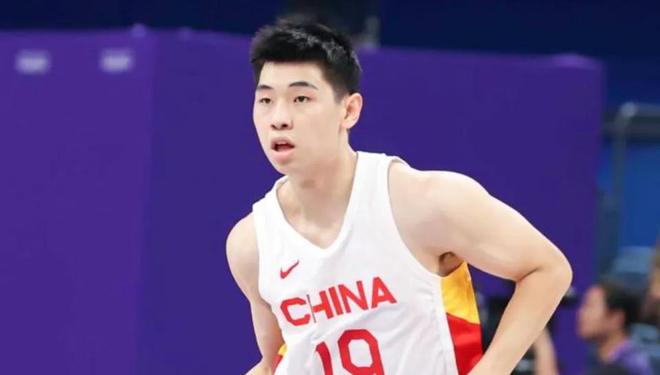 东北超|燃!沈阳VS延边,赛前全场唱响《大中国》!