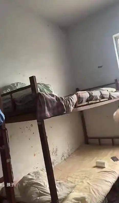 湖人试训冈萨加大六中锋,如果他落选,他就是双向合同的理想人选