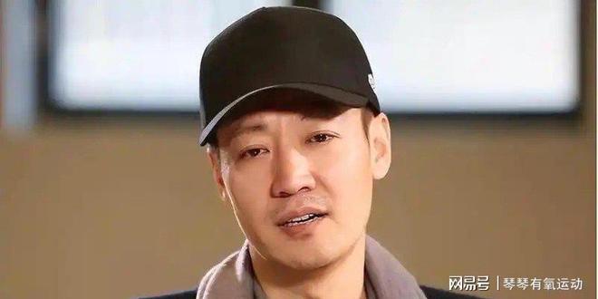 离谱操作!穆里尼奥彻底看懵了!皇马清洗自家神锋,转头抢购中锋