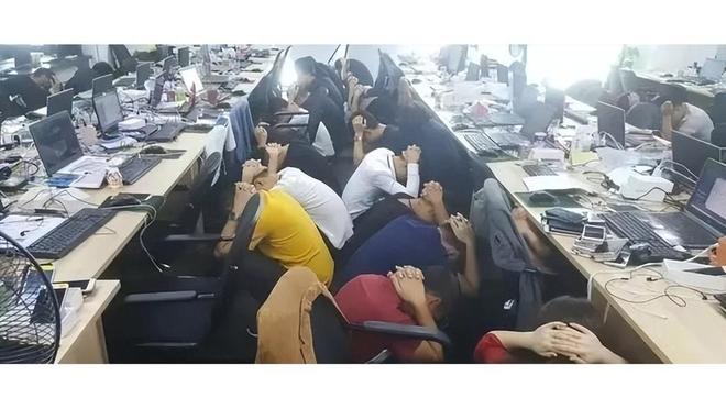 媒体人:两家CBA球队很接近签下奥拉迪波,但他最终放弃加盟