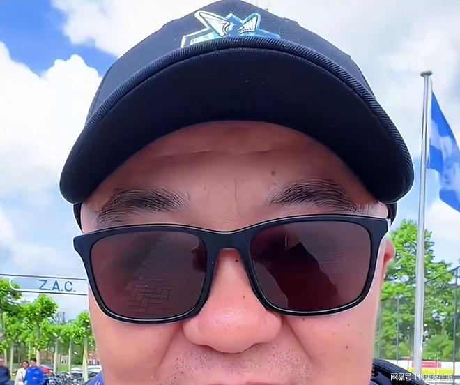 八旬老人进食时胡萝卜卡气道窒息死亡 家属起诉保姆及家政公司索赔35万 判了