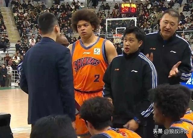 CBA:上海男篮成功续约古德温,山西三次报价胡金秋,山东男篮还在追求王岚嵚,胡明轩前往国家队报到