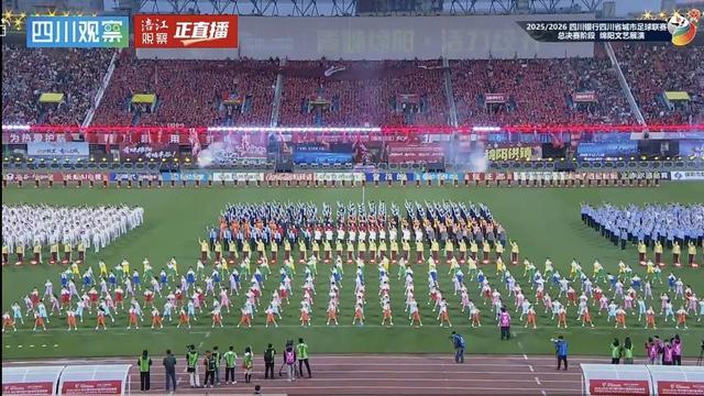 98年法国队本土夺冠幕后:被骂保守的首发,藏着多少冷门细节?